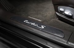 Porsche Panamera Turbo S, keramiky, Burmester, nezávislé top., CZ