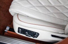 Bentley Continental Flying Spur W12 Muliner, entertainment