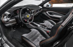 Ferrari F8 3,9 F8 spider V8, Lift, racing sedačky, kamera, CZ