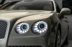 Bentley Continental Flying Spur W12 Muliner, entertainment, CZ