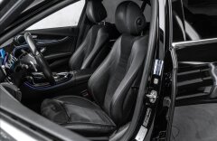 Mercedes-Benz Třídy E E 220 d  AMG, LED