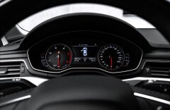 Audi A4 2.0 TDI quattro, LED, CZ