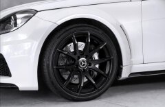 Mercedes-Benz Třídy C C63 AMG coupe black series optik paket