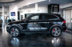 Porsche Cayenne Turbo, Burmester, Panorama, PDCC, nezávislé