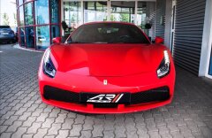 Ferrari 488 Karbon sedadla, Exclusive černý paket, Sklade