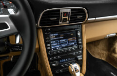 Porsche 911 3.8 Carrera 4S PDK, keramiky, top stav