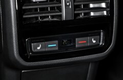 Volkswagen Arteon 2.0 TSI R-line DSG, Cockpit, 360° kamera, 19"