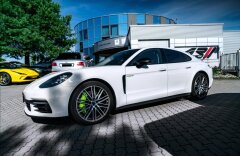 Porsche Panamera 4E-hybrid, Sport Chrono, záruka