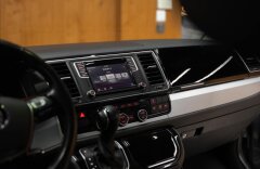 Volkswagen Multivan TDI Highline 4MOTION DSG, 7 MIESTNE, LED