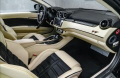 Ferrari FF FF  V12 bicolor, Daytona, kamera, CZ