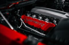 Dodge 8,3 RAM SRT-10, MANUÁL, 507 PS