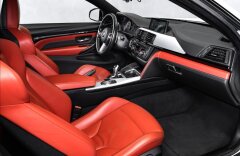 BMW M4 coupe, LED, asistenty, kovaná kola, 520PS
