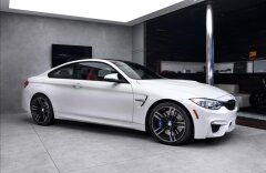 BMW M4 Coupe, aut., head-up, CZ verze SW