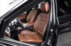 BMW Řada 5 M550d xDrive Touring, M-paket