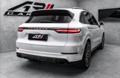 Porsche Cayenne 250kW, 21" Spyder, vzduch, tažné, CZ