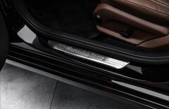 Mercedes-Benz Třídy E E 300 e 4MATIC Avantgarde
