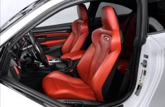 BMW M4 coupe, LED, asistenty, kovaná kola, 520PS