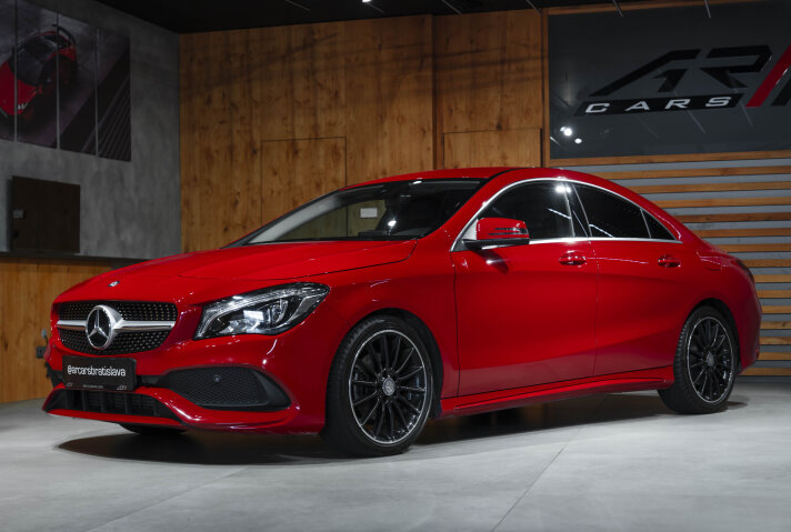 Mercedes-Benz CLA 180 Coupé, AMG line, automat