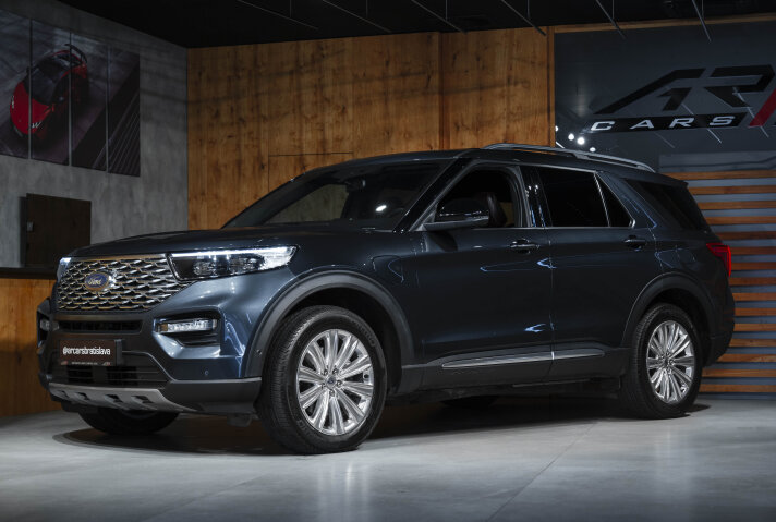 Ford Explorer Platinum Plug-in-Hybrid 4x4, B&O