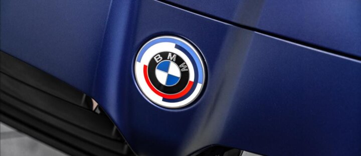 BMW M4 Competition, keramiky, Head-up, Individual