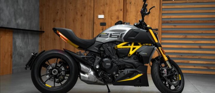Ducati 1,3 XDIAVEL 1260S BLACK STAR