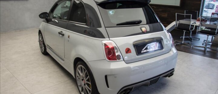 Fiat 500 1,4 Abarth 595 competizione