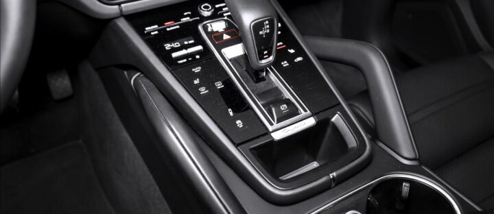 Porsche Cayenne LED Matrix, Bose, panorama, Sport chrono, ACC