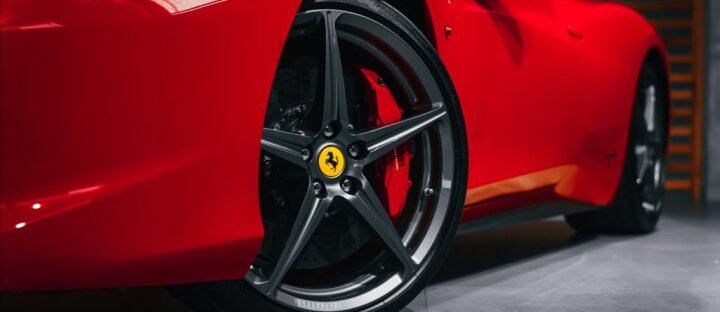 Ferrari 458 4,5 ITALIA, ROSSO CORSA, NAVI, LED