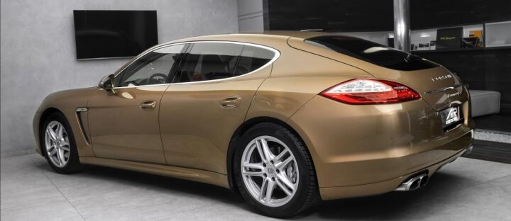 Porsche Panamera 4S Sport design, Burmester, PDLS, CZ