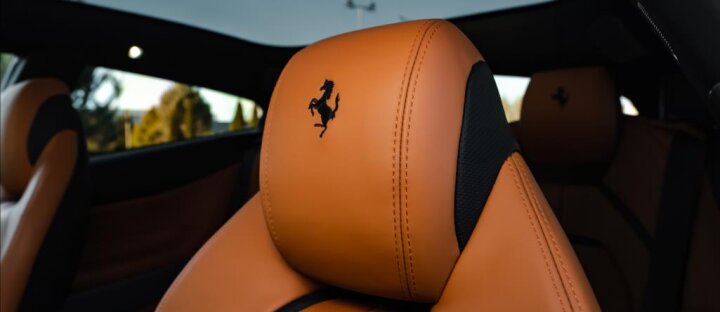 Ferrari GTC4 Lusso 6,3 V12, PANORAMA, VENTILÁCIA, JBL, 360°