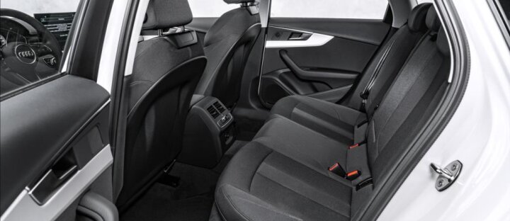 Audi A4 40TDI Sline, LED, Black paket