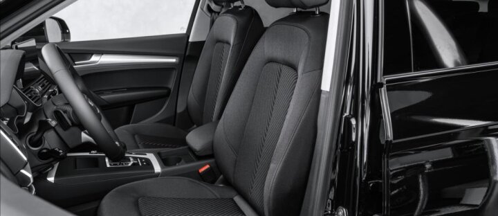 Audi Q5 2.0TDI Q S line, možný O leasing