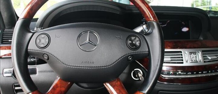 Mercedes-Benz Třídy S 6.3 63 AMG Zadní DVD Noční vidění Super stav