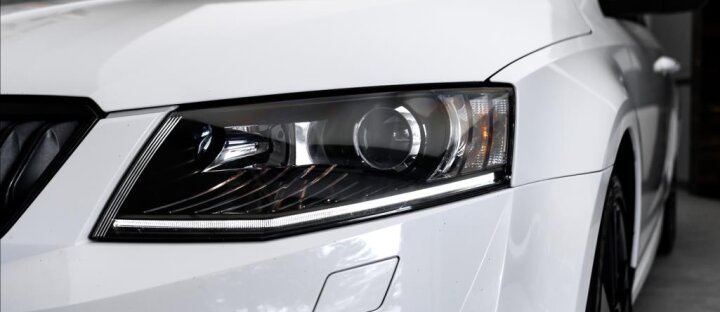 Škoda Octavia 2.0 TDI RS DSG, webasto, black paket, záruka