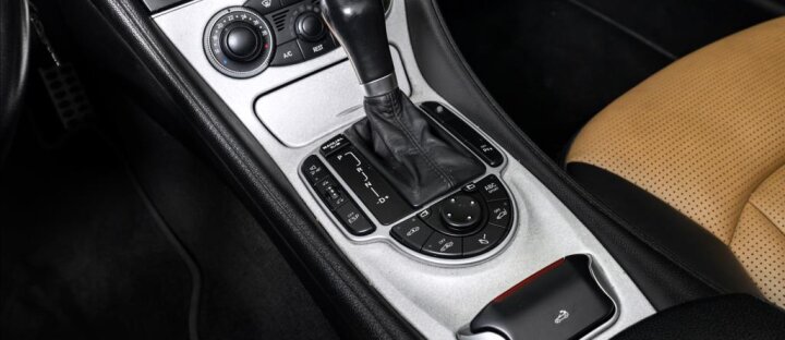 Mercedes-Benz SL 55 AMG roadster, Designo