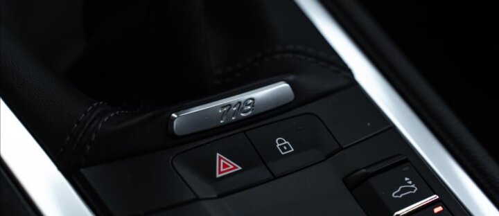 Porsche Cayman 2,0 718, SPORT CHRONO, PASM, BOSE