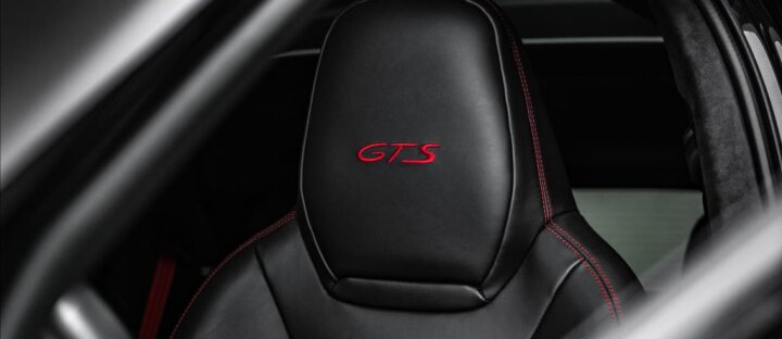 Porsche Cayenne GTS, Sport design, panorama, head-up, soft