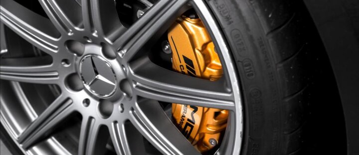 Mercedes-Benz CLS 63s AMG 4Matic Shooting brake, keramiky