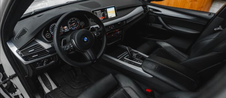 BMW X5 3,0 M50d, HARMAN KARDON, HEAD-UP