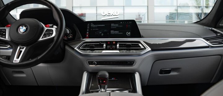 BMW X6 4,4 M COMPETITION, H/K, M SPORT VÝFUKY