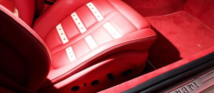 Ferrari California 4,3 Diamond kola Magnetic ride