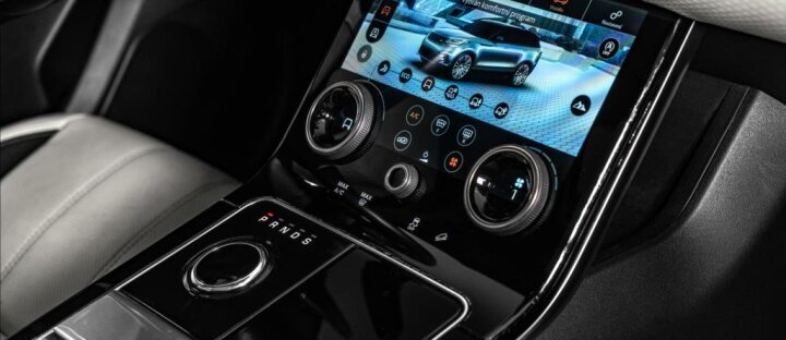 Land Rover Range Rover Velar D300 R-Dynamic S, panorama, head-up, fólie