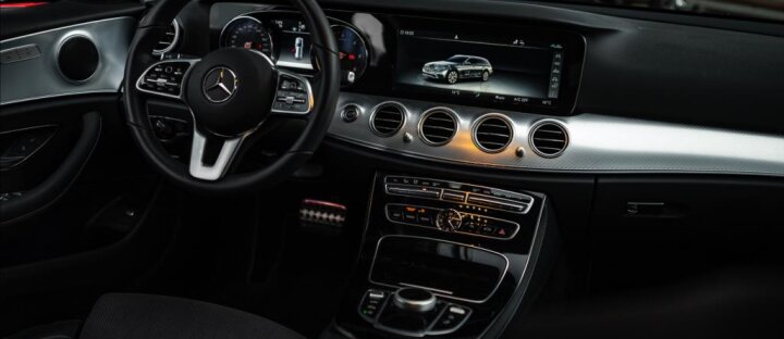 Mercedes-Benz Třídy E 2,9 T-Modell 400d 4MATIC All-Terrain, JUNGE STERNE