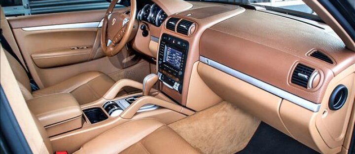 Porsche Cayenne S, Panorama, Vzduch. podvozek, TV, Navigace