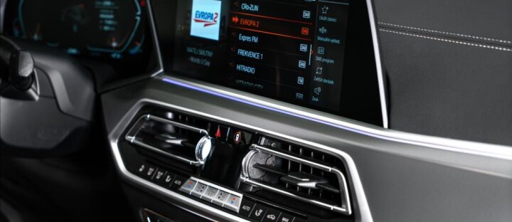 BMW X6 30d M-paket xDrive, Laser, head-up, tažné