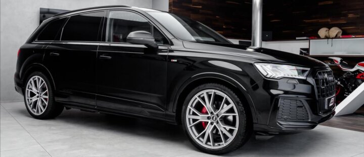 Audi Q7 50 TDI Q S line, Matrix, dověry