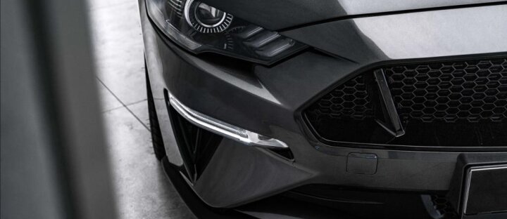 Ford Mustang 5.0 GT V8 Premium, black paket, spoiler, CZ