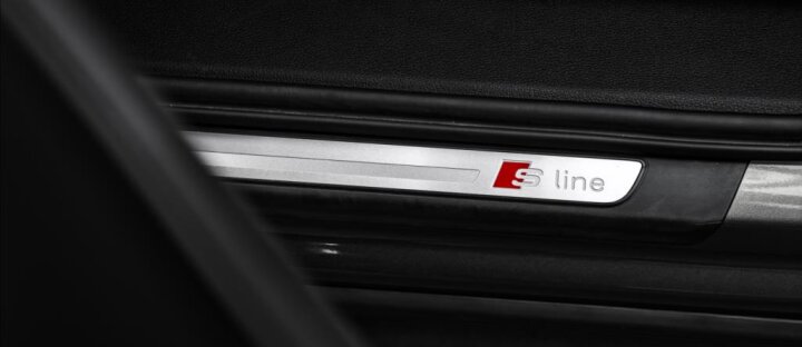 Audi Q7 3,0 TDI 200kW Sline, Vzduch, LED, Tažné