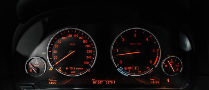 BMW Řada 5 3,0 535d xDrive Touring, H/K, HEAD-UP, LUXURY LINE