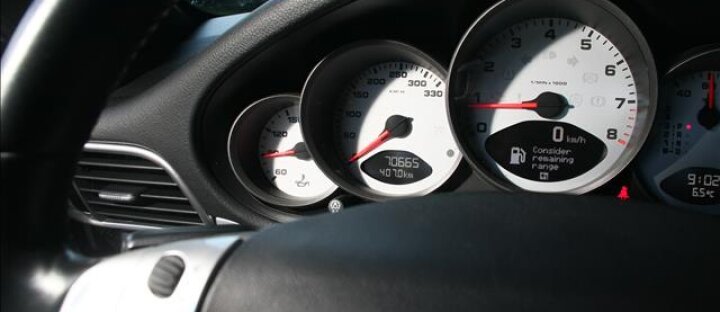 Porsche 911 Carrera 4S, Sport Paket Chrono+, Turbo design